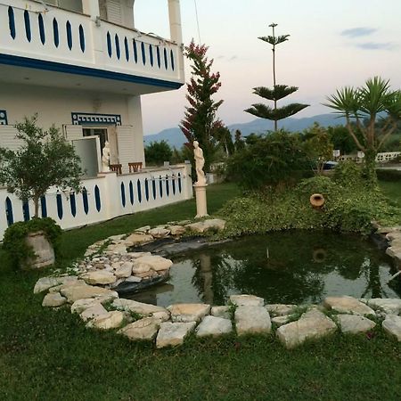 الشقق الفندقية أموديافي  Gogas Palace المظهر الخارجي الصورة