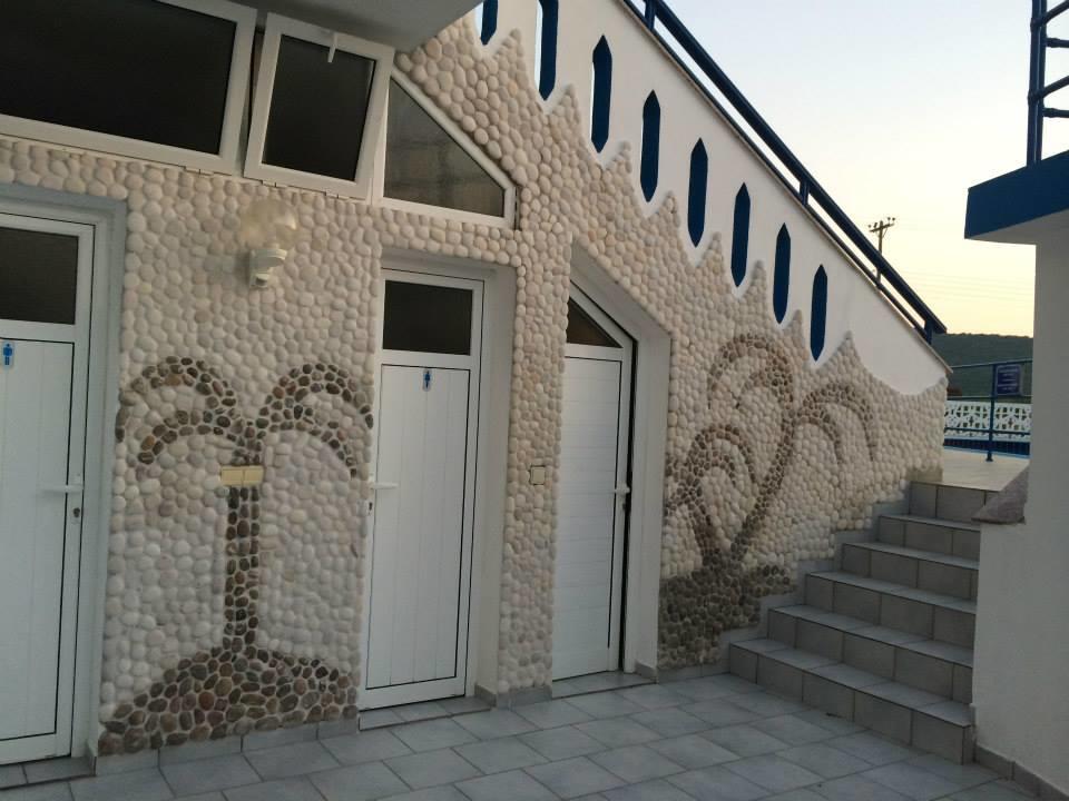 الشقق الفندقية أموديافي  Gogas Palace المظهر الخارجي الصورة